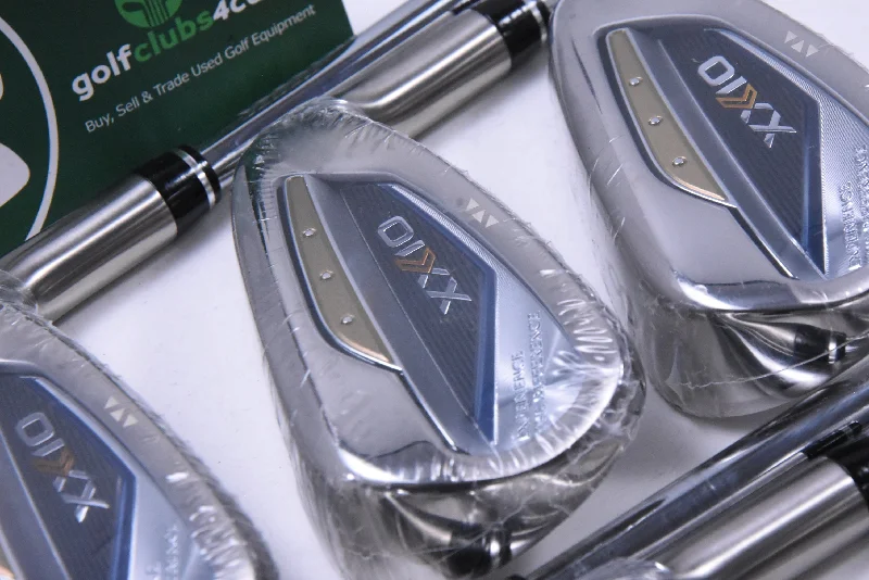 XXIO 13 Irons / 6-PW+SW / Regular Flex N.S.PRO 850GH DST Shafts