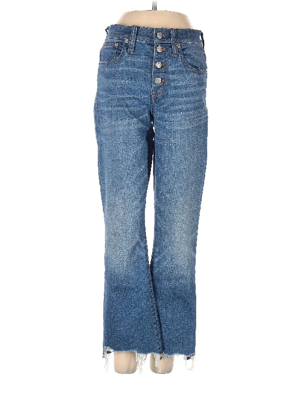 High-Rise Bootleg Jeans in Medium Wash