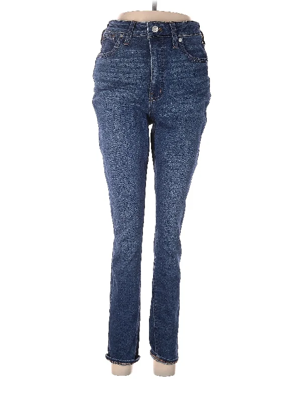 High-Rise Skinny Curvy High-Rise Skinny Jeans In Coronet Wash in Medium Wash