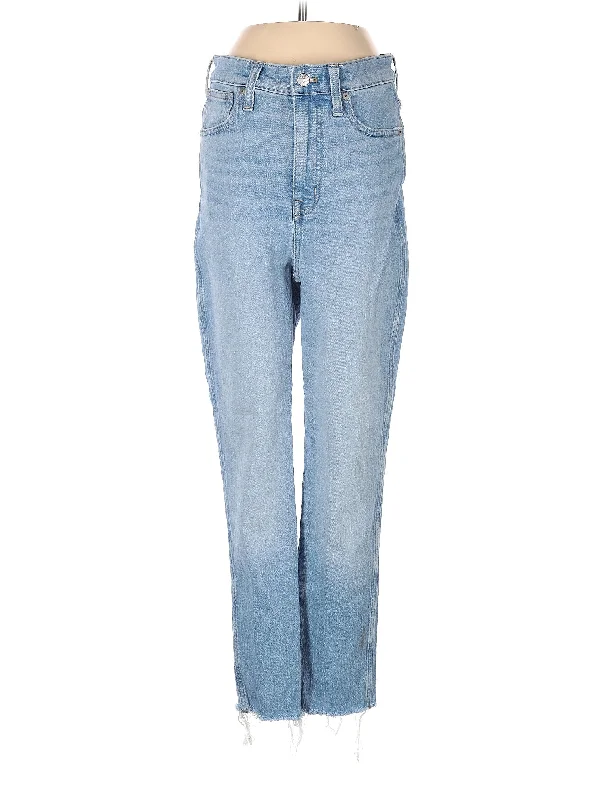 High-Rise Straight-leg Jeans in Light Wash