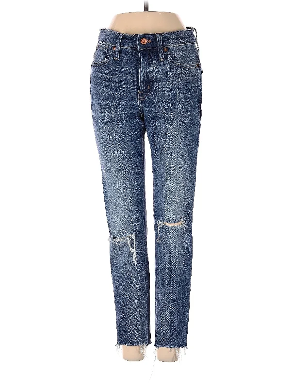 Low-Rise Boyjeans Jeans in Light Wash