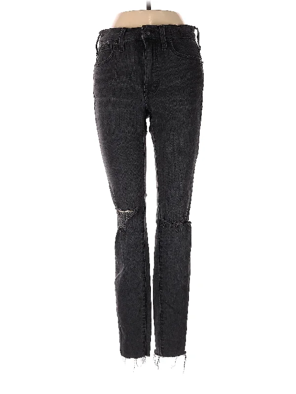 Low-Rise Skinny Jeans in Dark Wash