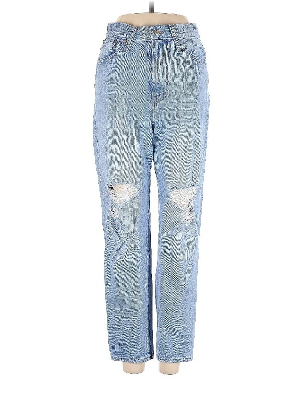 Mid-Rise Boyjeans Jeans in Light Wash