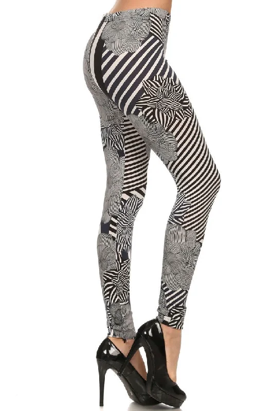 Geometric Stripes Velour Legging