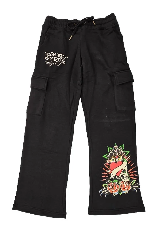 Women's Rose Skull Cargo Sweatpant In Black